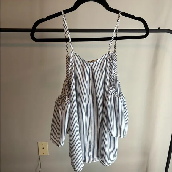 Summer top - Picture 6 of 6